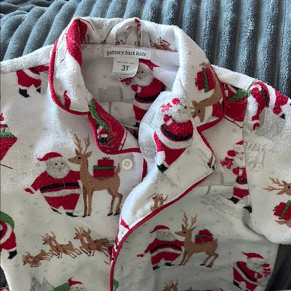 Pottery Barn Other - Pottery Barn Kids Santa and Reindeer Pajamas